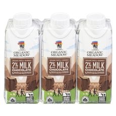 Organic UHT 2 Percent Milk Fat Chocolate Milk, 250 Milliliter