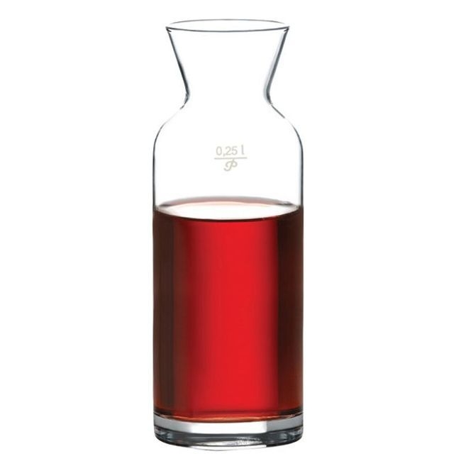 Village Carafe with 0.25 L Line Marked