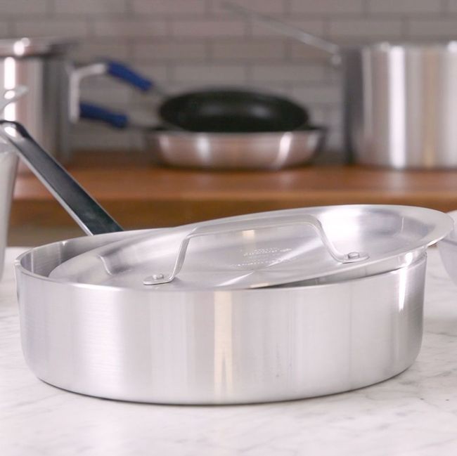 Browne Thermalloy Aluminum Saute Pan, 3 Qt Capacity